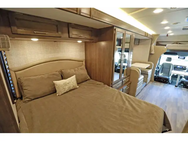 2024 Entegra Coach Qwest SE 24L + Moteur Mercedes Diesel in RVs & Motorhomes in Laval / North Shore - Image 11