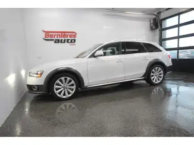 GARANTIE PROLONGÉE DISPONIBLE SUR PLACE. AWD - TOIT PANORAMIQUE - CUIR - RARE SUR LE MARCHÉ. Véhicul...