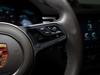 This 2019 Porsche Macan PREMIUM PLUS PKG is a local Ontario vehicle, offering a blend of luxury, per... (image 9)