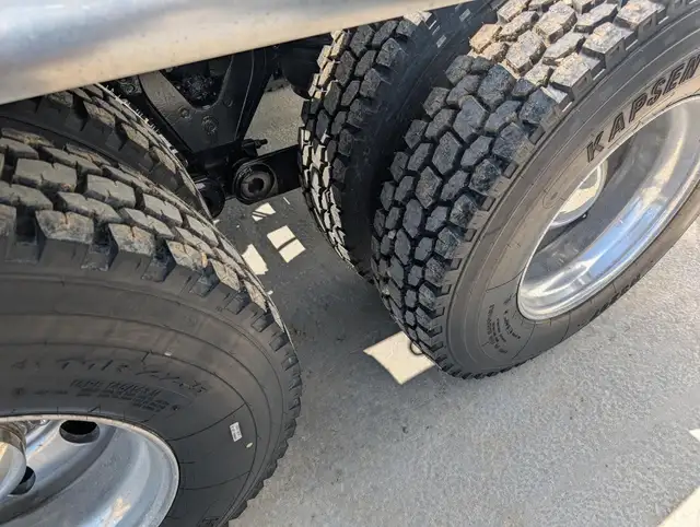 2008 KENWORTH W900L in Heavy Trucks in City of Montréal - Image 12