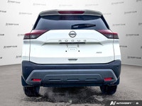 Navigate Canadian seasons with confidence and comfort in this pristine white 2022 Nissan Rogue S spo... (image 5)