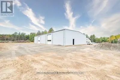 Versatile 6,000 sq ft industrial warehouse located in Petawawa's established industrial park, ideal...