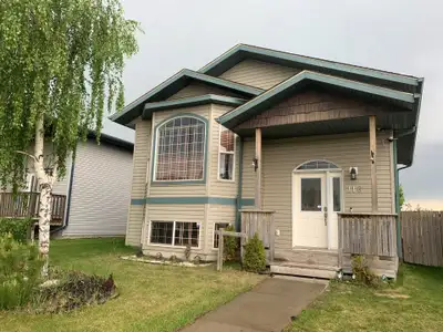 Spacious and inviting, this 4 bedroom, 3 bathroom single family home is located in the desirable nei...