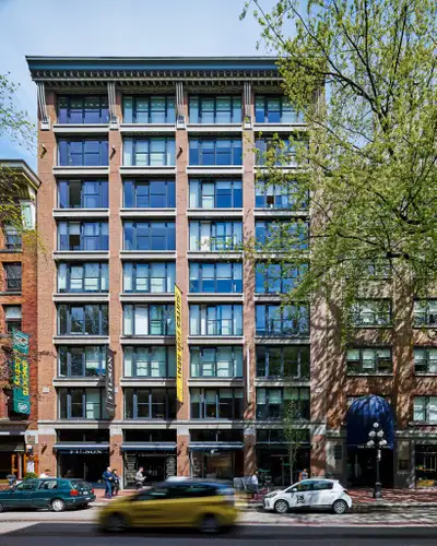 MASSIVE 2 BR PENTHOUSE WITH STUNNING WATER AND MOUNTAIN VIEWS 33 Water offers 58 contemporary rental...