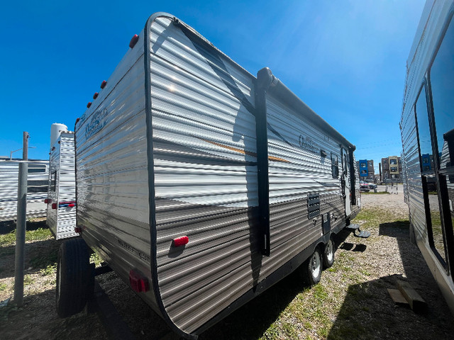 2014 SHASTA OASIS 29FT BUNKS SLEEPS 8 ONLY $13,900 in Travel Trailers & Campers in Oshawa / Durham Region - Image 4