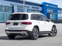 The 2024 Mercedes-Benz GLB 250 stands out in a bold White finish that complements its boxy, modern S... (image 4)