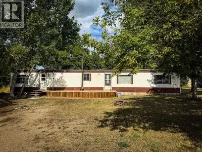 Affordable homeownership in the welcoming community of Edgerton! Situated on a large, privately owne...