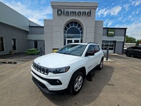 Smart Capability, Everyday Comfort, Jeep ConfidenceGet the perfect balance of practicality, style, a... (image 1)