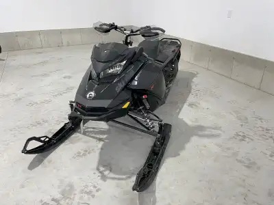 2022 SKI-DOO RENEGADE X-RS 850 E-TEC SNOWMOBILE STOCK #A109378 5380 MILES ROTAX 850 E-TEC ENGINE 15x...