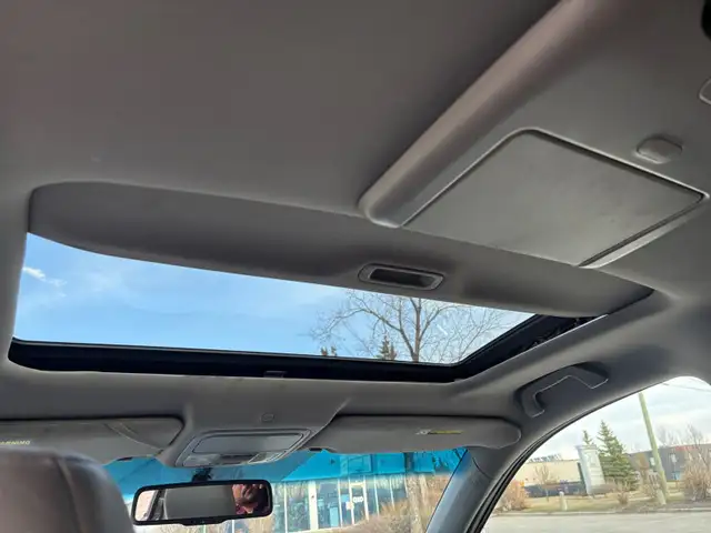 2010 Honda Odyssey EX-L | LEATHER | SUNROOF | 7 PASSENGER | POWE in Cars & Trucks in Calgary - Image 23