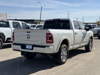 AMVIC Licensed Dealer * Turbo Diesel * Heavy-Duty Automatic Transmission * Gooseneck/5th Wheel Towin... (image 8)