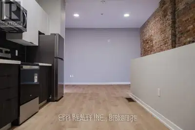 Experience bright, contemporary living in this modern one-bedroom loft in the heart of historic Down...