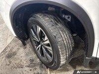 Designed for your dynamic lifestyle, this 2023 Nissan Rogue SV is ready for anything. With a mere 42... (image 9)