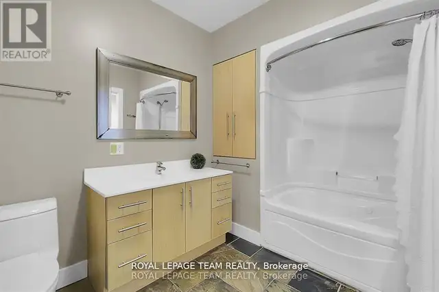 3886 ARMITAGE AVENUE Ottawa, Ontario in Houses for Sale in Ottawa - Image 37