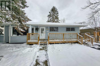 7604 Farrell Road SE Calgary, Alberta