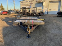 CE716-10K 80in. X 192in. 2,536 lbs 8,264 lbs Standard Features GVWR: 10,800 lbs AXLES: (2) 5,200 lbs... (image 3)