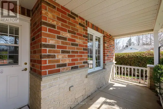 1 - 275 HURON STREET Clearview (Stayner), Ontario in Houses for Sale in Oakville / Halton Region - Image 5
