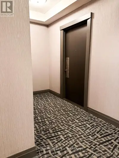 618A - 3600 HIGHWAY 7 Vaughan (Vaughan Corporate Centre), Ontari