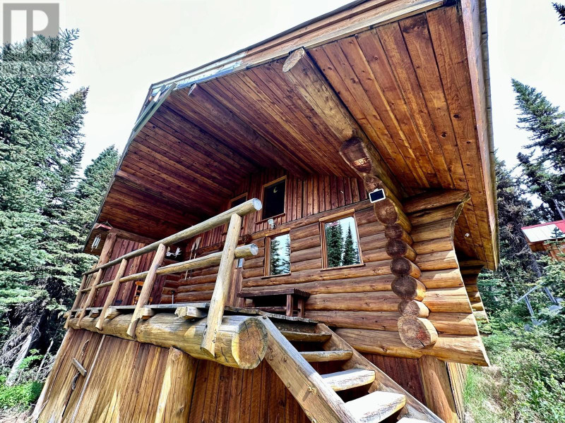 329 PRAIRIE ROAD Smithers, British Columbia Houses for Sale