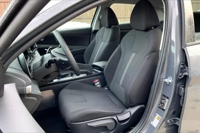 2026 Hyundai ELANTRA ESSENTIAL in Cars & Trucks in Edmonton - Image 10