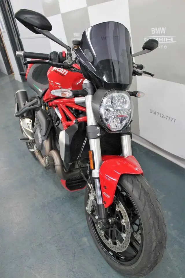 2021 Ducati Monster 1200 in Sport Bikes in City of Montréal - Image 7