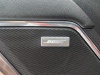 5.3L V8 | Z71 OFF ROAD PACKAGE | HEATED FRONT BUCKET SEATS | HEATED STEERING WHEEL | BOSE | REAR CAM... (image 9)