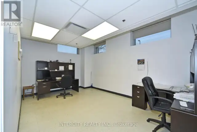 BSMT - 6 RONROSE DRIVE Vaughan (Concord), Ontario in Commercial & Office Space for Rent in Markham / York Region - Image 23