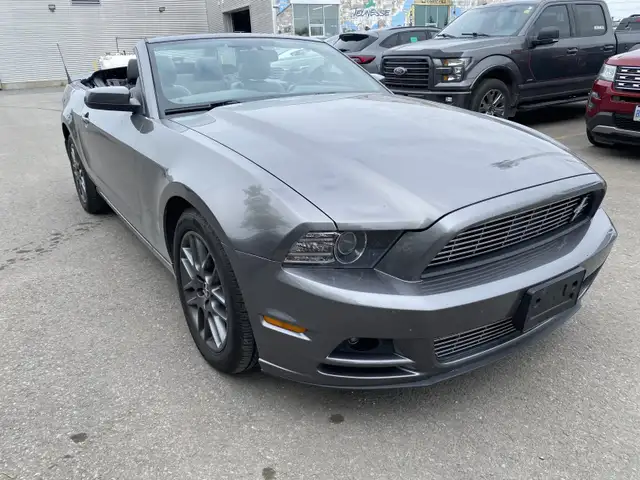 2014 Ford Mustang V6 Premium in Cars & Trucks in Cornwall - Image 2