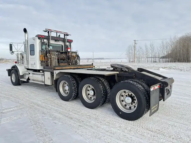 2009 KENWORTH C500 in Heavy Trucks in Saskatoon - Image 9