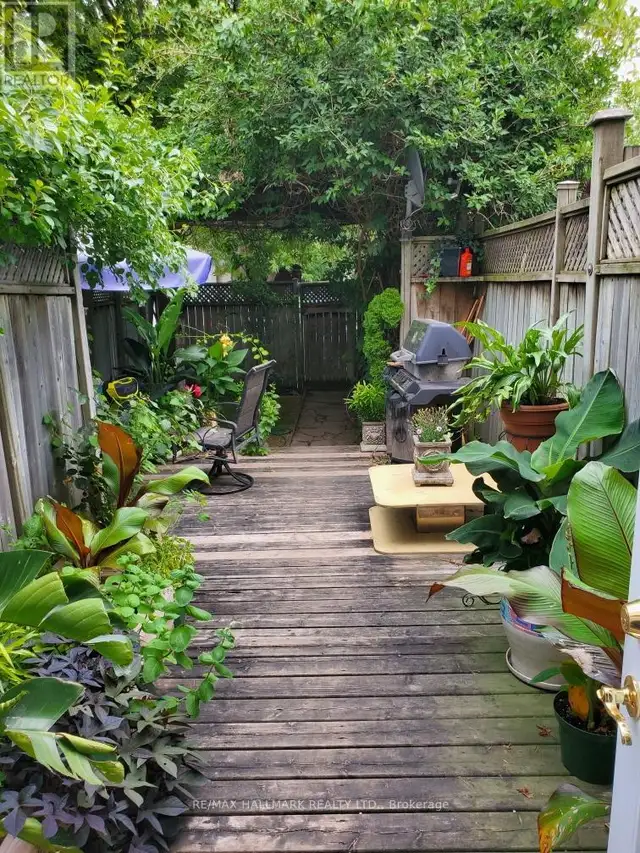 837 GLADSTONE AVENUE Toronto (Dovercourt-Wallace Emerson-Junctio in Houses for Sale in City of Toronto - Image 21