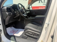 At Kings Honda you will experience an outstanding car buying experience. We make every effort to exc... (image 8)