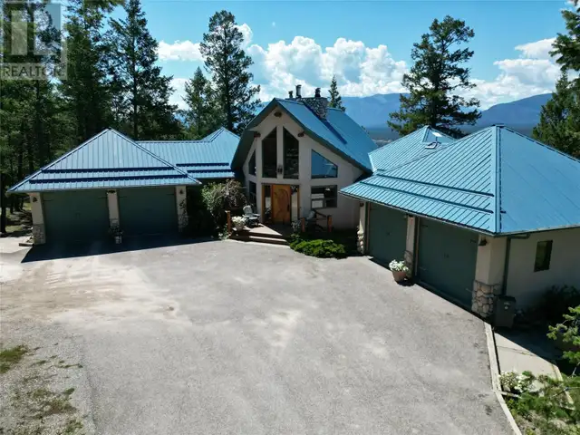 8161 93/95 Highway Radium Hot Springs, British Columbia dans Maisons à vendre dans Cranbrook - Image 39