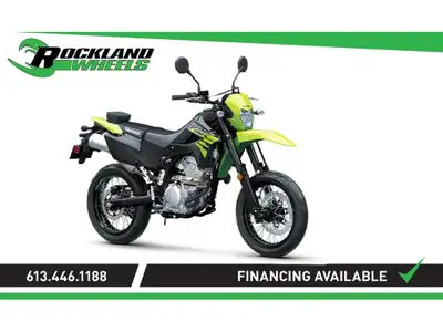 Kawasaki KLX300SM 2026 La KLX300SM, chef de file de sa catégorie, apporte des performances légères e...