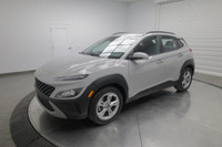 HEATED FRONT SEATS, LANE DEPARTURE WARNING, HEATED STEERING WHEEL, BLIND SPOT MONITOR, BACK-UP CAMER... (image 2)