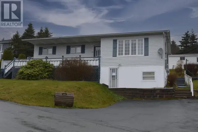 32 Bunker Hill Carbonear, Newfoundland & Labrador in Houses for Sale in St. John's - Image 3