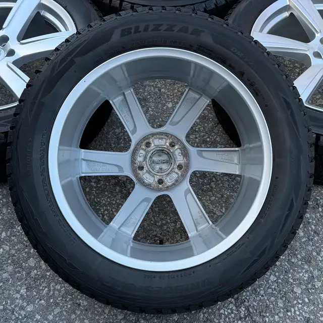 Volvo XC90 19 Inch *OEM* Wheels & Snow Tires in Tires & Rims in City of Toronto - Image 9