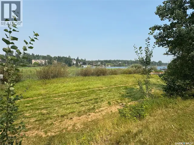 1631 Bay AVENUE N La Ronge, Saskatchewan in Land for Sale in La Ronge - Image 2