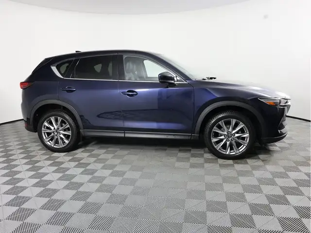 2020 Mazda CX-5 GT in Cars & Trucks in Calgary - Image 5