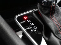 The Jeep Compass Trailhawk is built for adventure with rugged off-road capability and bold Trail Rat... (image 8)