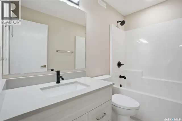435 Sharma CRESCENT Saskatoon, Saskatchewan in Houses for Sale in Saskatoon - Image 23