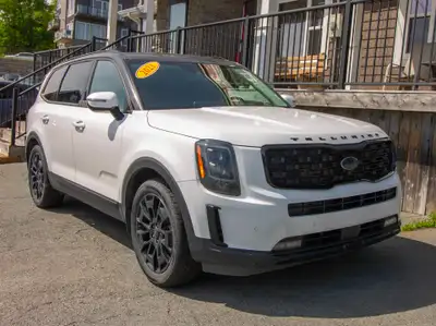 [112,000km AC / Tilt & Telescopic Steering / Power Windows-Mirrors-Power Locks-Keyless Entry / Cruis...