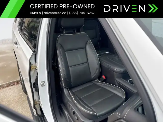 2021 GMC Yukon in Cars & Trucks in Markham / York Region - Image 27