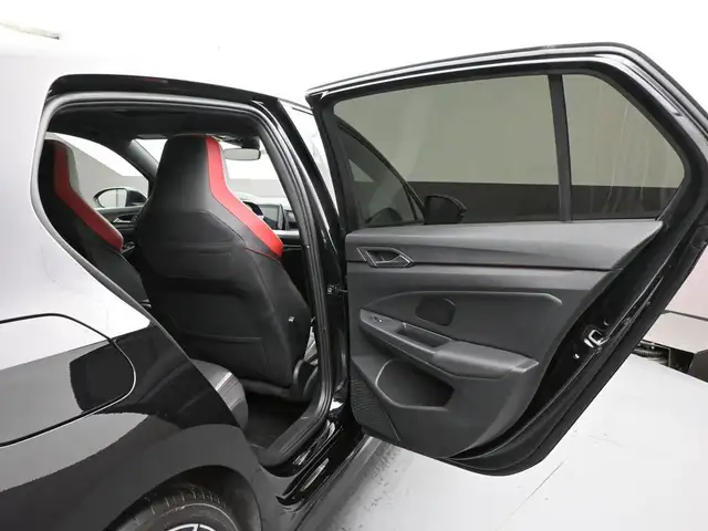 2024 Volkswagen Golf GTI Performance Heads Up Display | Leather  in Cars & Trucks in City of Halifax - Image 22