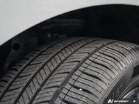 One Owner No Accidetns. 2024 Chevrolet Equinox RS AWD LOW KMS! Leather|BOSE Audio|Panoramic Sunroof|... (image 9)