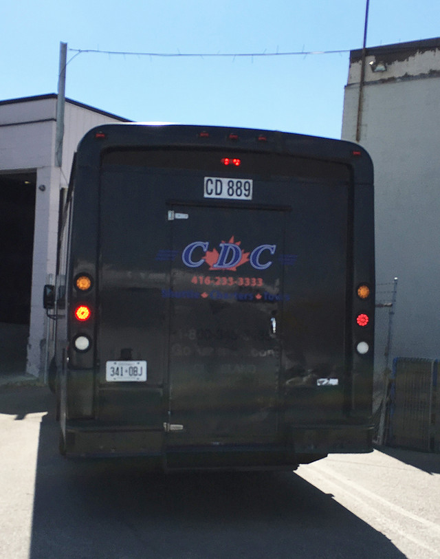 Bus For Sale in Cars & Trucks in City of Toronto - Image 4