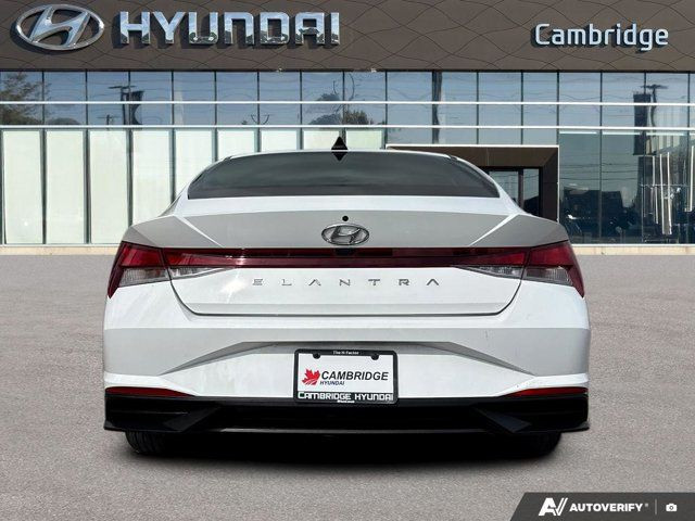 2022 Hyundai Elantra Preferred IVT w/Sun & Tech Package in Cars & Trucks in Cambridge - Image 4