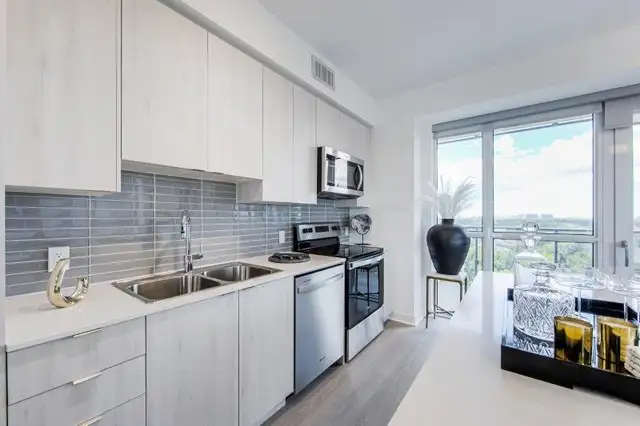 45 Railroad - 3 Bedroom Apartment for Rent in Long Term Rentals in Mississauga / Peel Region - Image 16