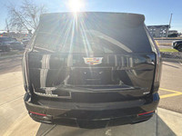 AMVIC Licensed Dealer Amvic Licensed Dealer Stock number: YS390642 The 2025 Cadillac Escalade ESV Sp... (image 5)