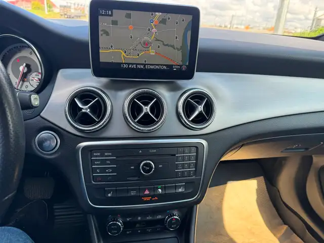 2016 Mercedes-Benz CLA CLA 250 4MATIC - 2.0L Turbo in Cars & Trucks in Edmonton - Image 9