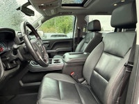 Double L Motors Ltd. 2018 GMC Sierra 1500 SLT Crew Cab 4x4 – Loaded, Powerful & Ready to Work! Looki... (image 9)